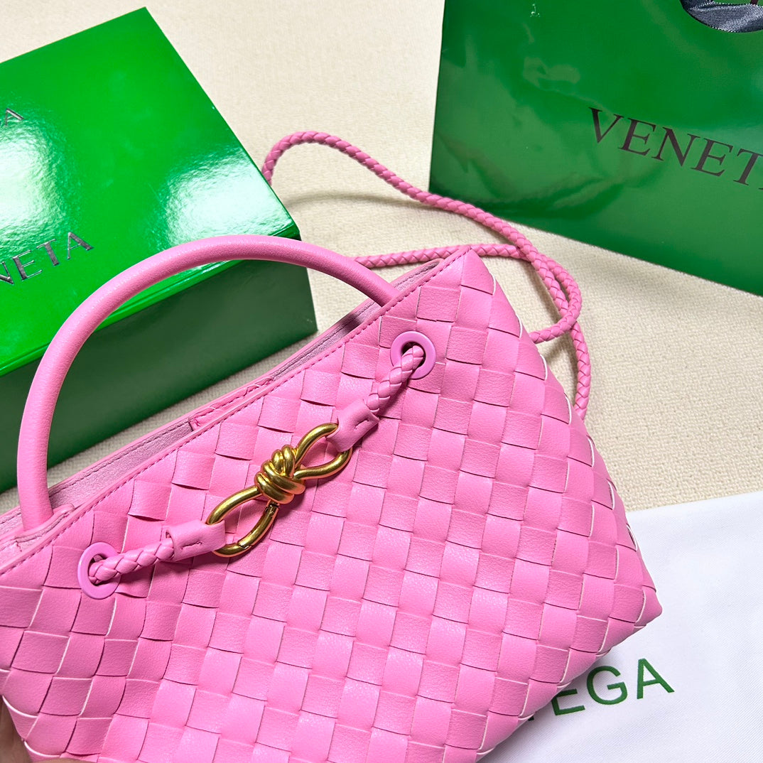 BOTTEGA VENETA SMALL ANDIAMO 25CM PINK LAMBSKIN