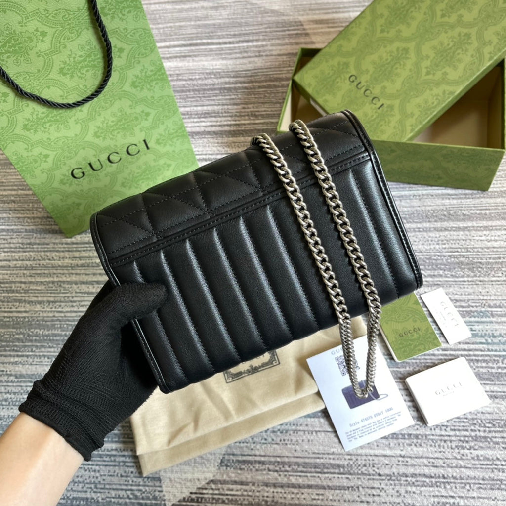 GUCCI MARMONT MINI 20 SHOULDER BAG IN BLACK CALFSKIN