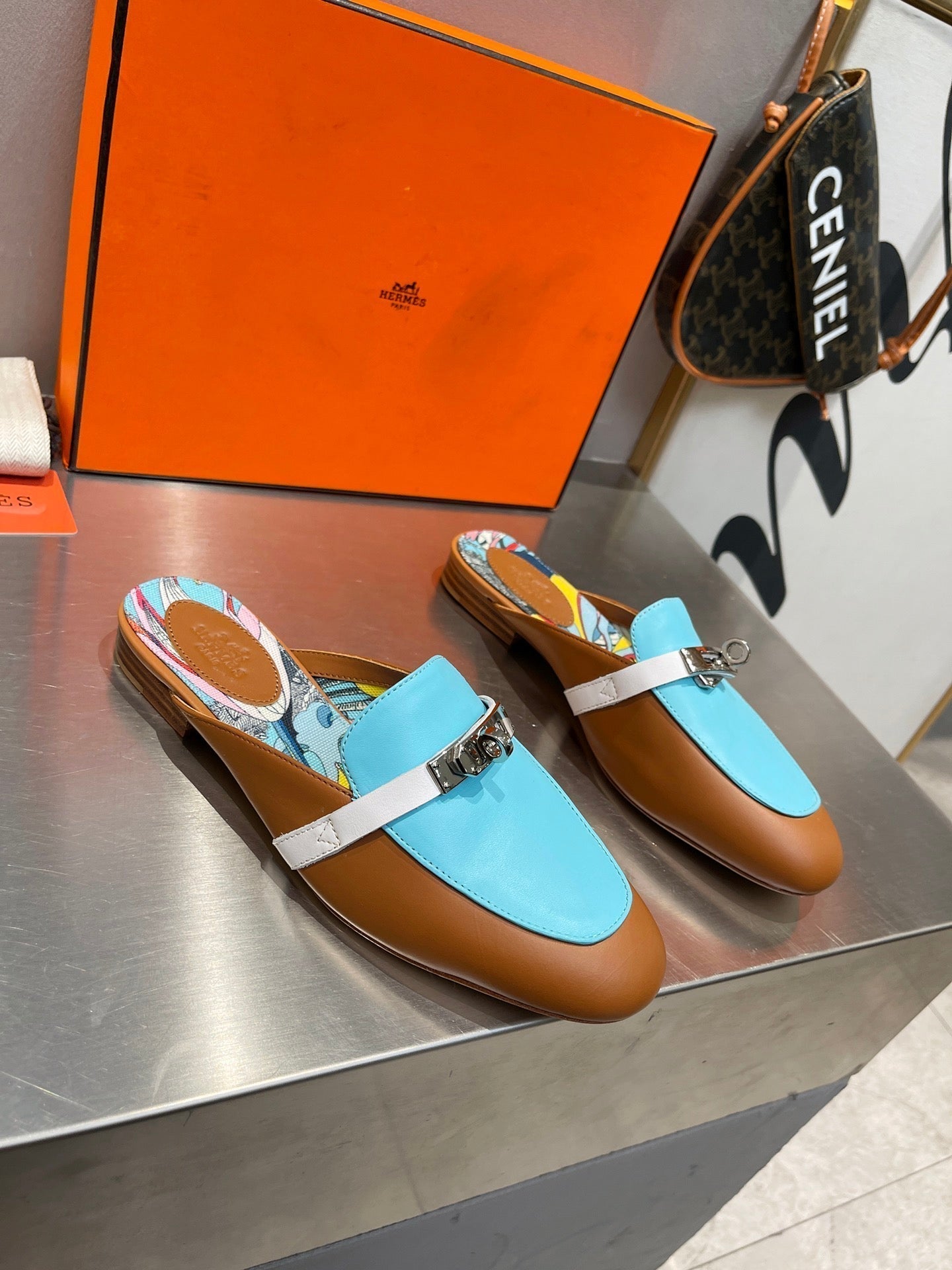 HERMES 0Z MULE CARAMEL AND SKY CALFSKIN WITH PATTERN