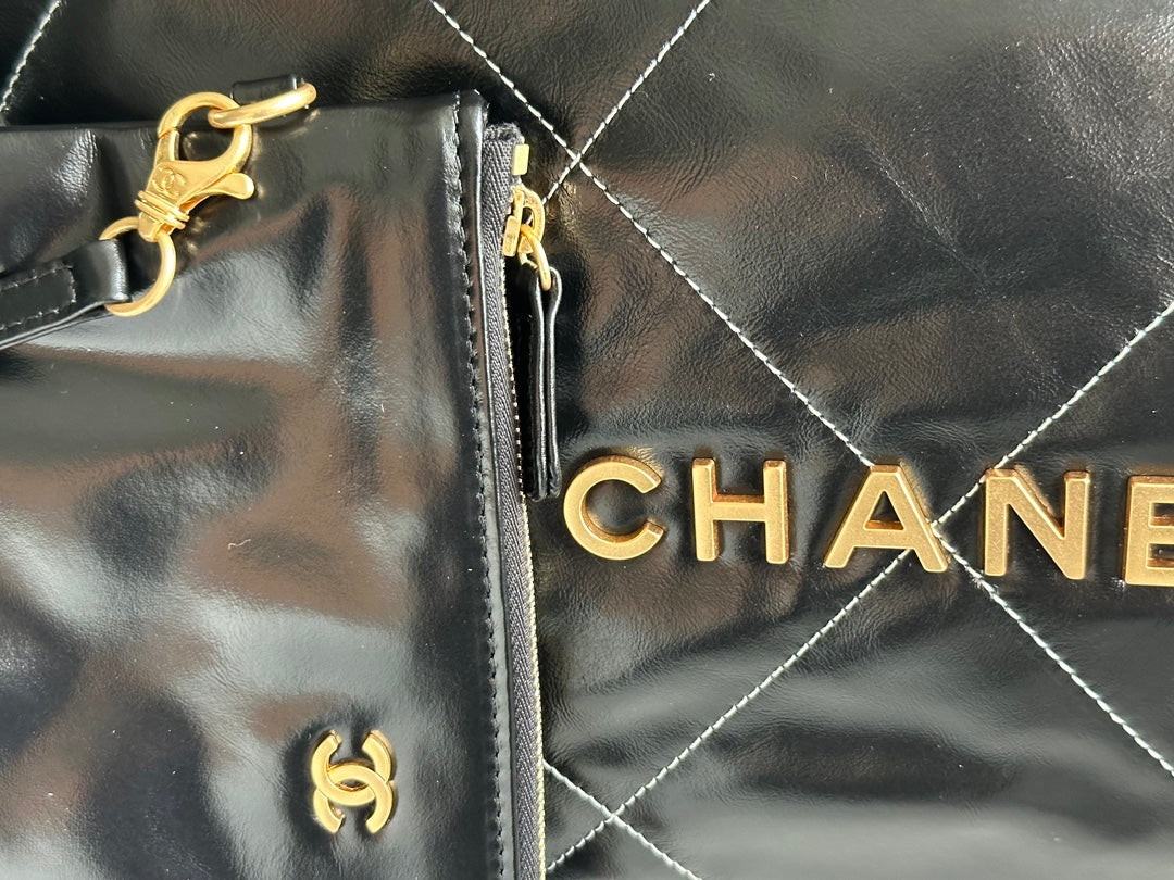 CHANEL LARGE 42 HANDBAG IN BLACK SHINY CALFSKIN GOLD HARDWARE