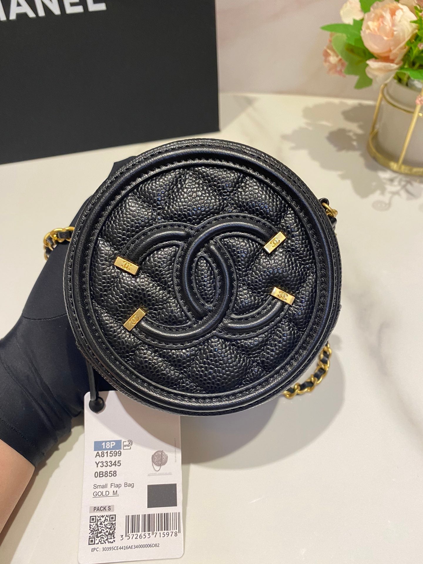 CHANEL MINI 12 ROUND CHAIN BAG IN BLACK CALFSKIN GOLD HARDWARE