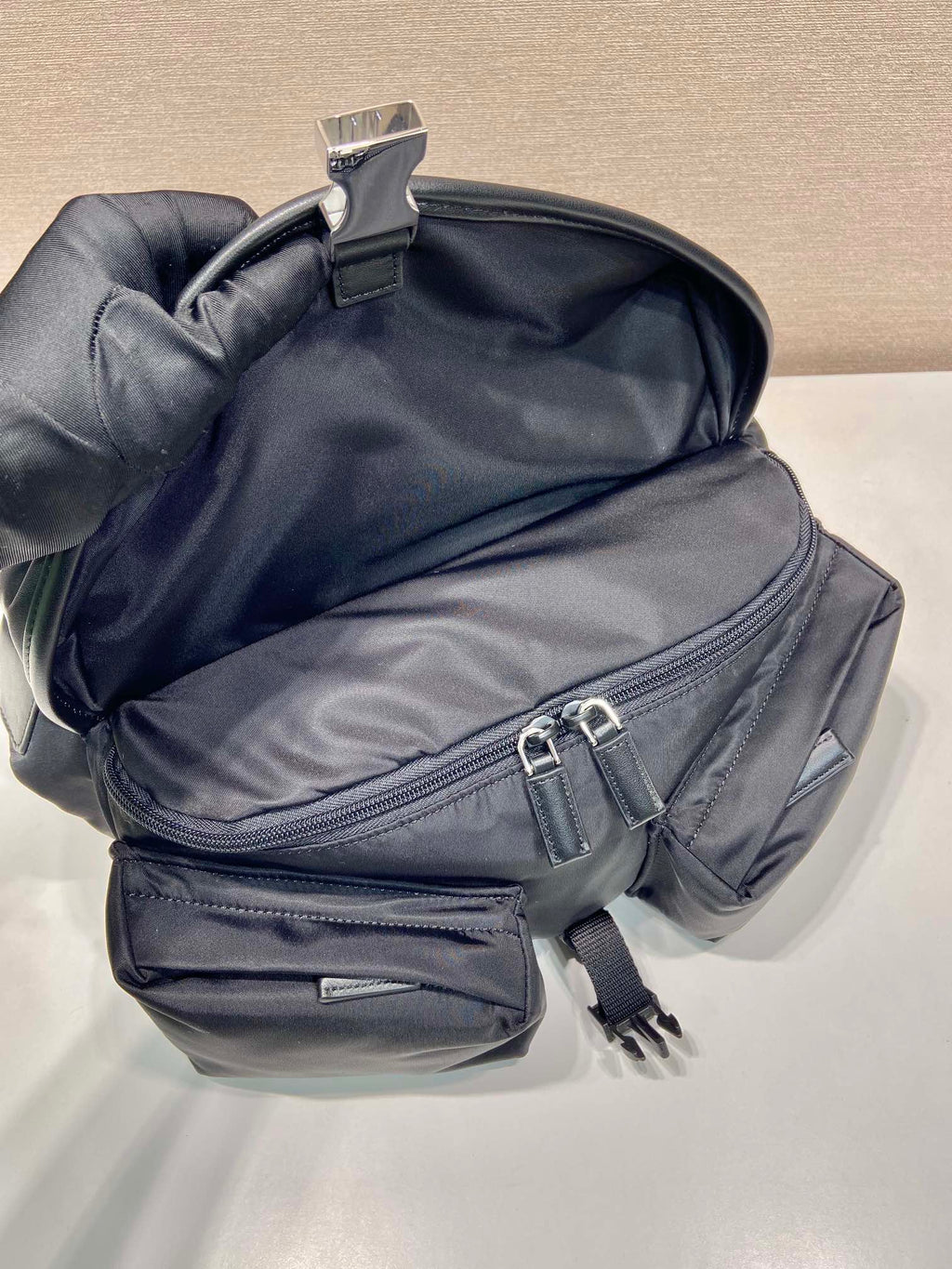 PRADA BELT BAG 27 IN BLACK RE-NYLON