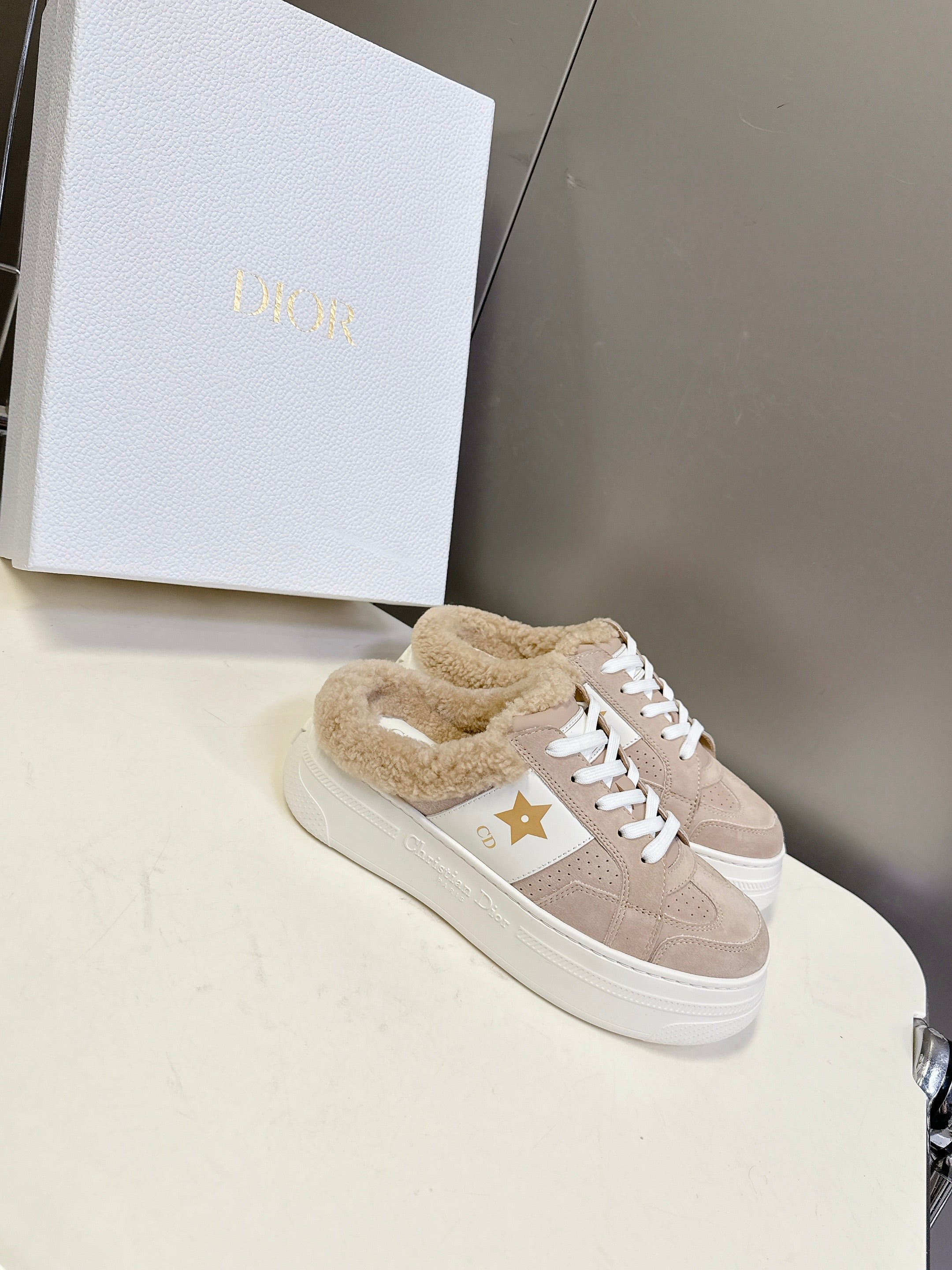 DIOR 25S  STAR SNEAKERS 40 MM IN NUDE PINK SUEDE AND WOOL