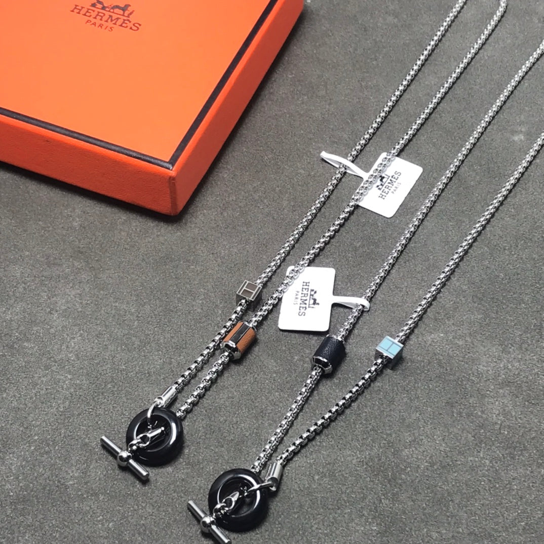 18K Meli-Melo Hermes Necklace