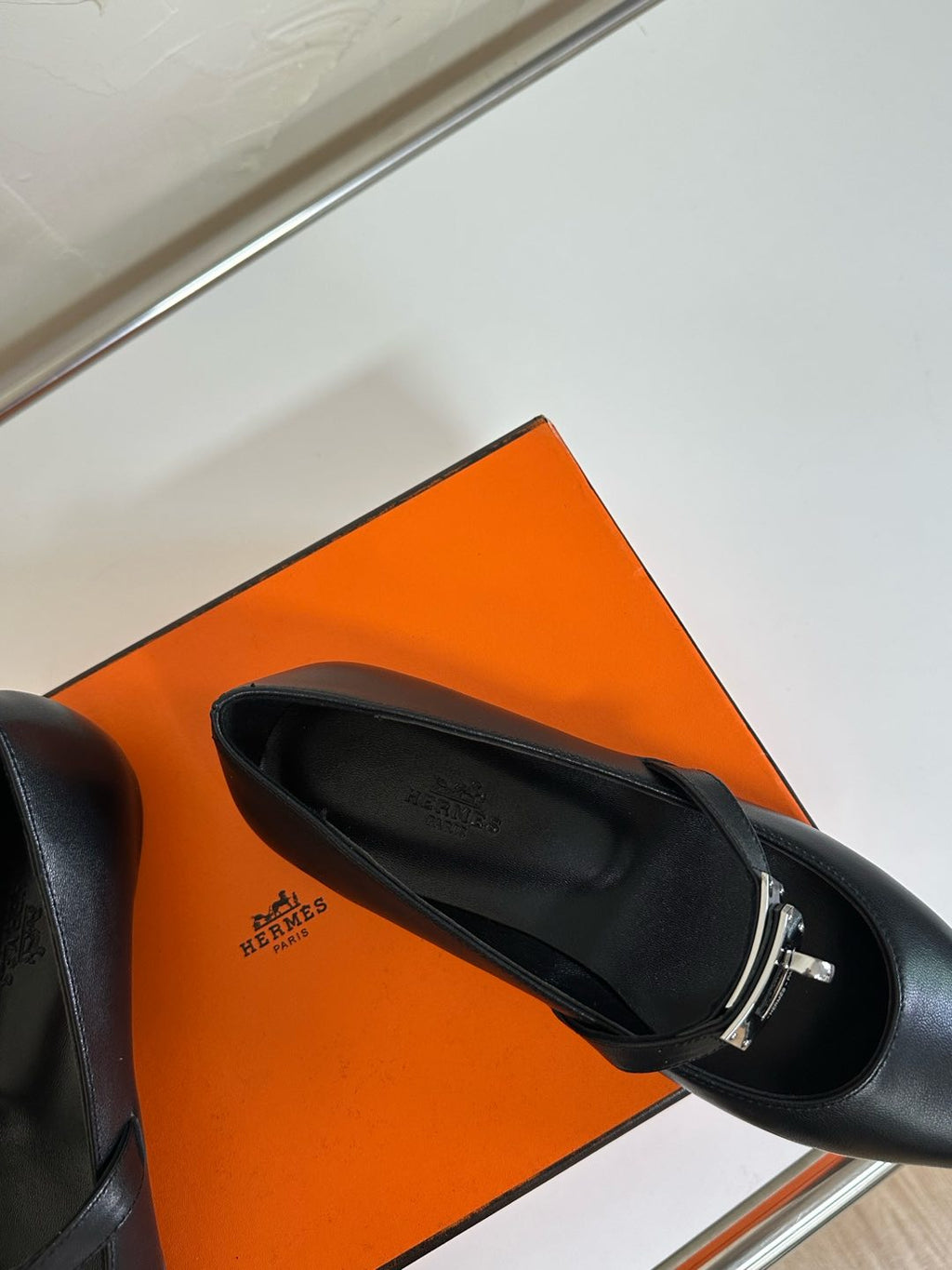 HERMES KIARA FLAT PUMP IN BLACK CALFSKIN