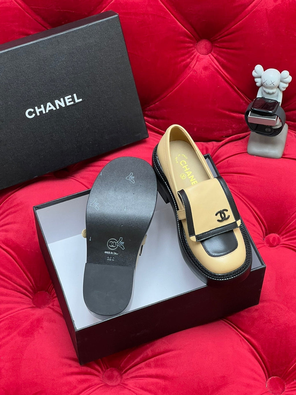 CHANEL MOASIN LOAFER IN YELLOW CREAM MIX BLACK LAMBSKIN