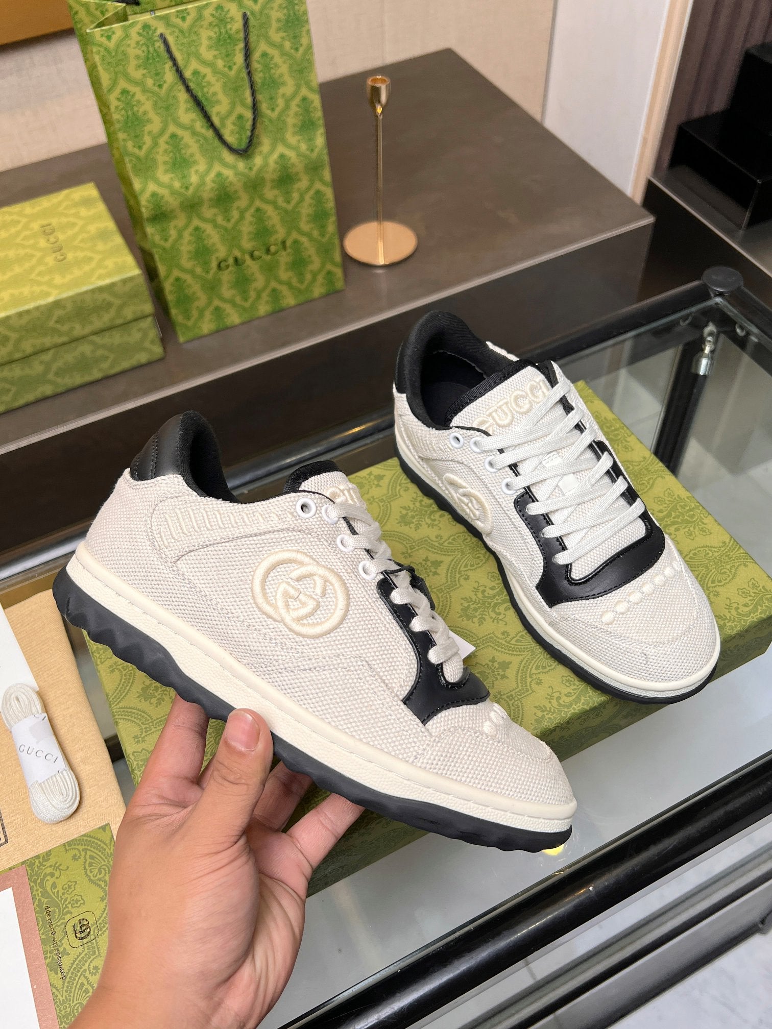 GUCCI MAC80 TRAINER CREAMY WHITE AND BLACK CALFSKIN