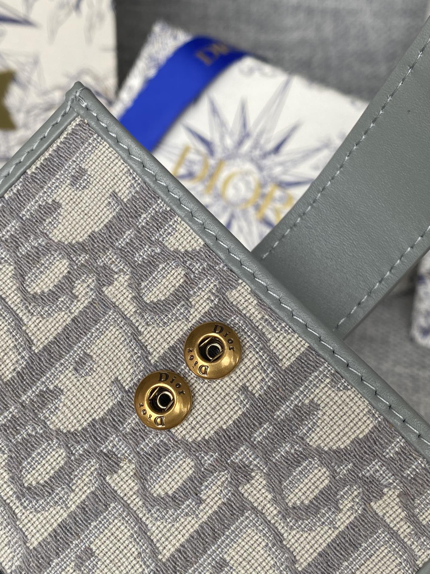 DIOR MONTAIGNE WALLET 11 IN OSLO GREY MONOGRAM OBLIQUE JACQUARD